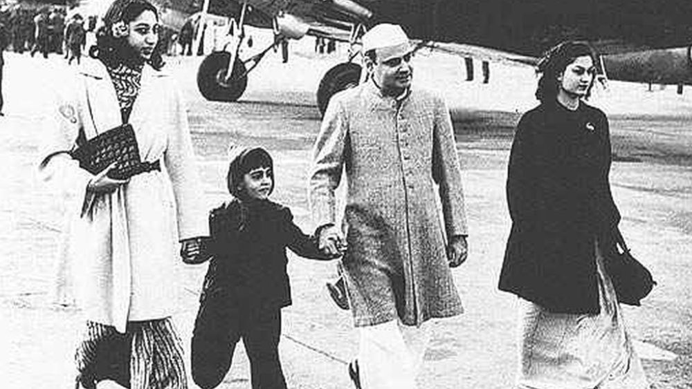 Indra Gandhi Husband